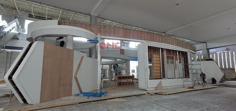 选择展厅搭建公司时应该注意什么？