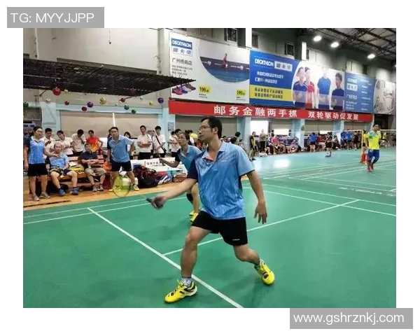 成都羽毛球队进攻体系解析与战术运用探讨